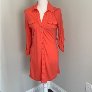 women’s button down top